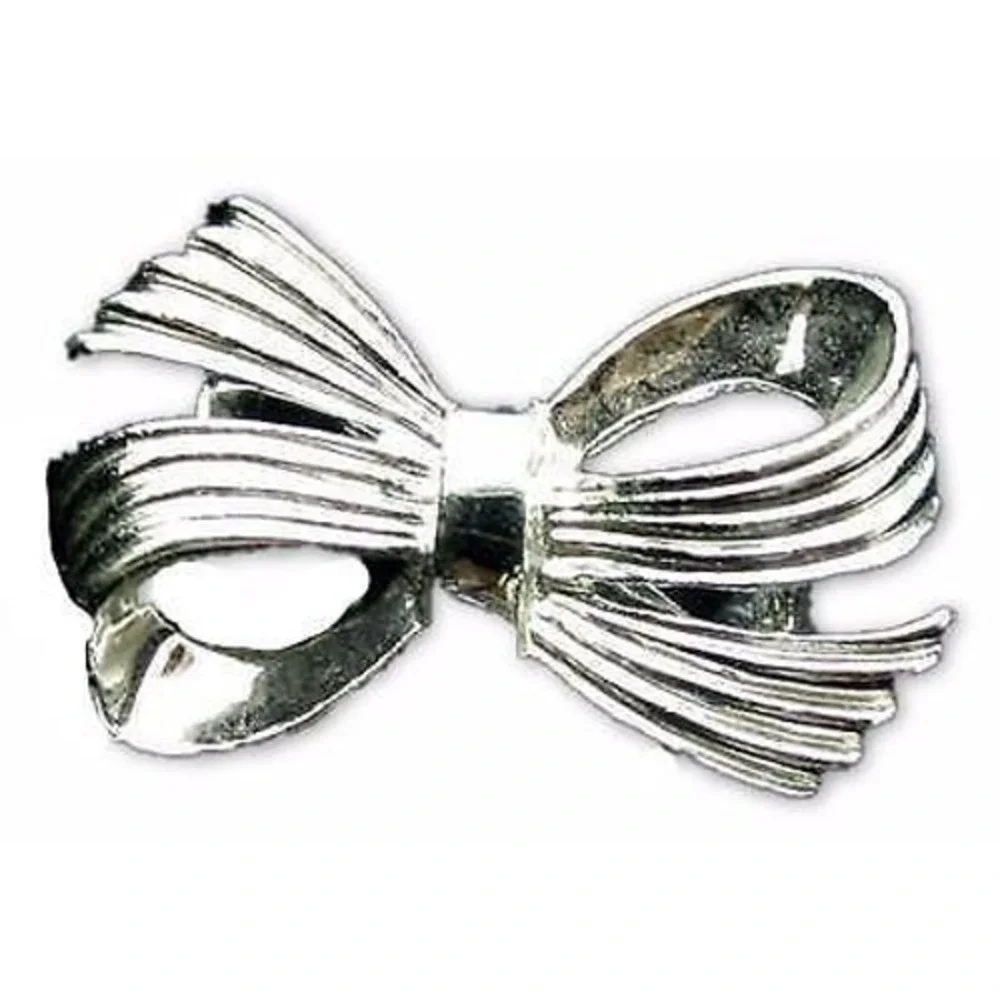 Vintage Gerry's Shiny Small Silver Plated Bow Designer Signed Pin Brooch